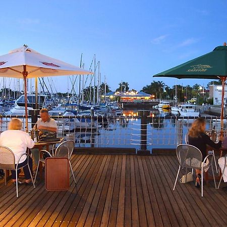 Bluewater Point Resort Мулулаба Екстер'єр фото